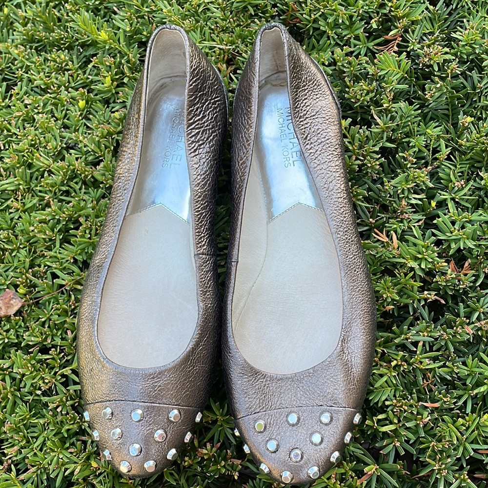 Michael Kors toe capped with silver studs see pics!
